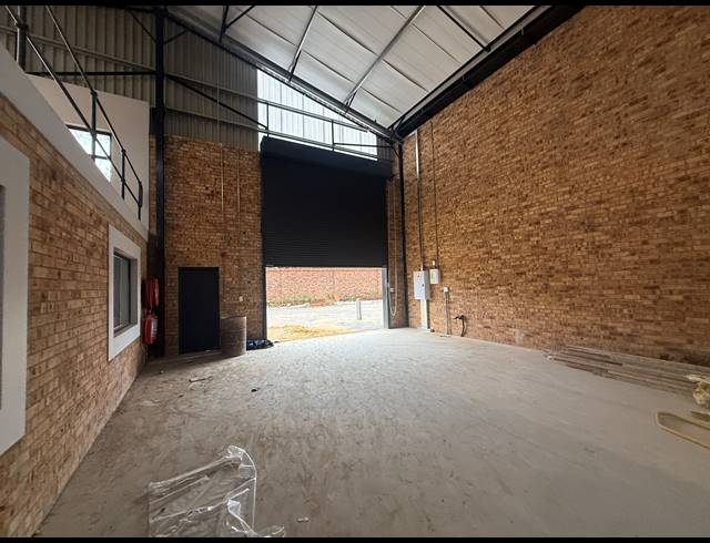 395M² WAREHOUSE FOR SALE IN BARTLETT